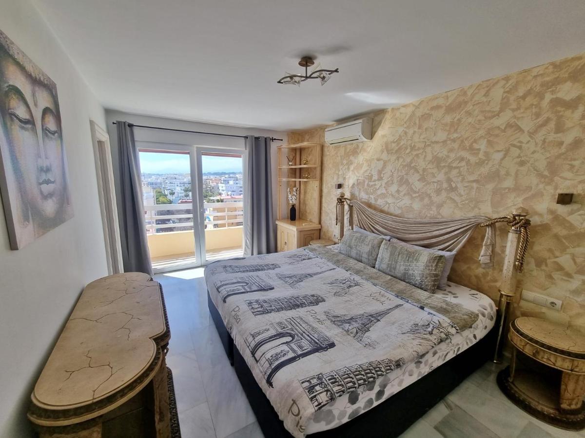 מארבלה Penthouse With Private Pool, Hot Tub Jacuzzi With Sea Views And Chill-Out Zone, Close To The Sea מראה חיצוני תמונה