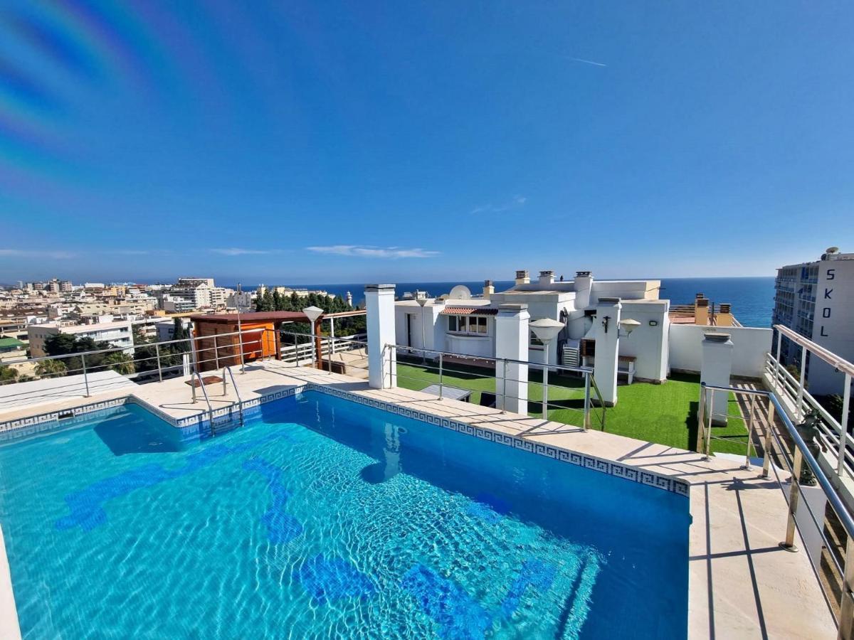 מארבלה Penthouse With Private Pool, Hot Tub Jacuzzi With Sea Views And Chill-Out Zone, Close To The Sea מראה חיצוני תמונה